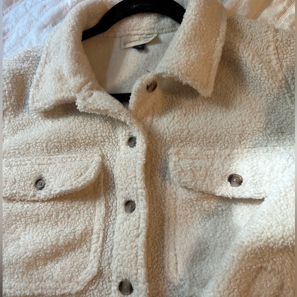 Universal Thread Oversized Sherpa Teddy Cozy Fall Shacket